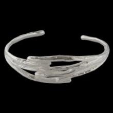 vzA448c (Silver Cuff Bracelet)