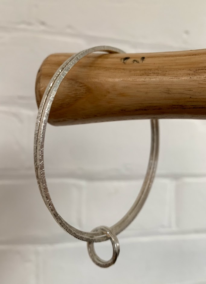 Sterling Silver Linked Textured Double Bangle - Image 3