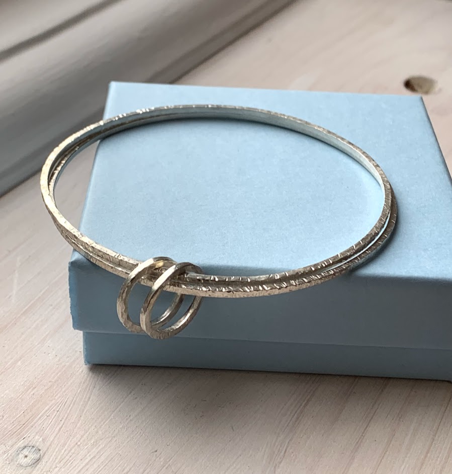 Sterling Silver Linked Textured Double Bangle - Image 2