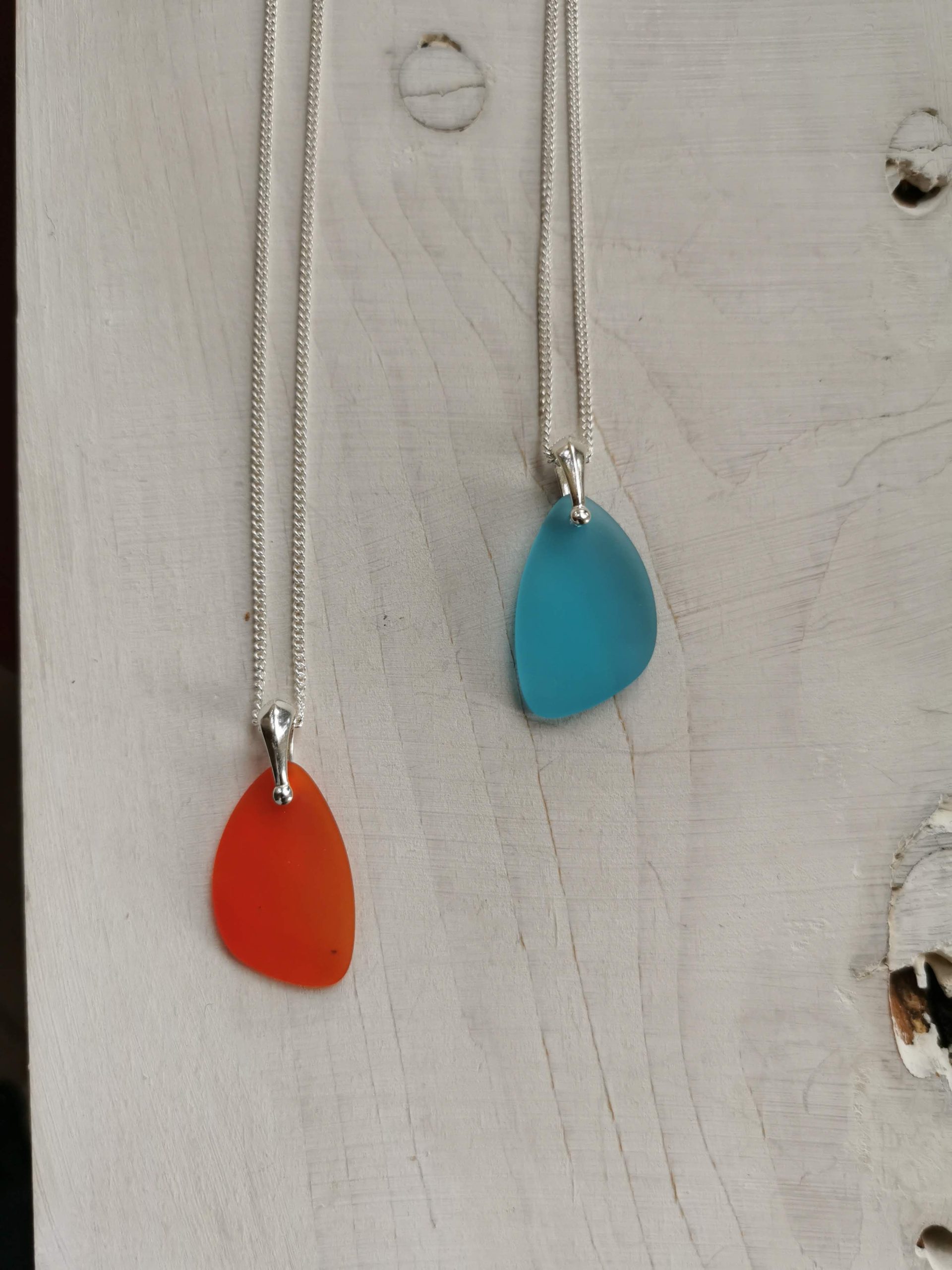 Cultured Seaglass Pendant Necklace - Image 5
