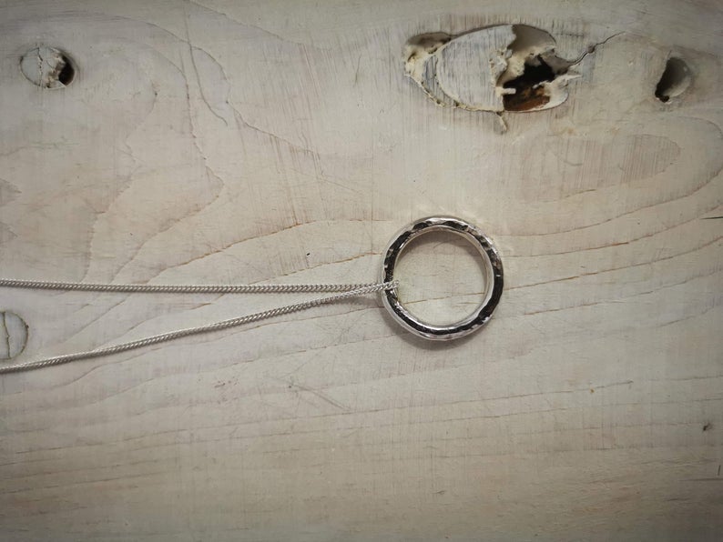 Chunky hammered Silver Necklace - Image 2