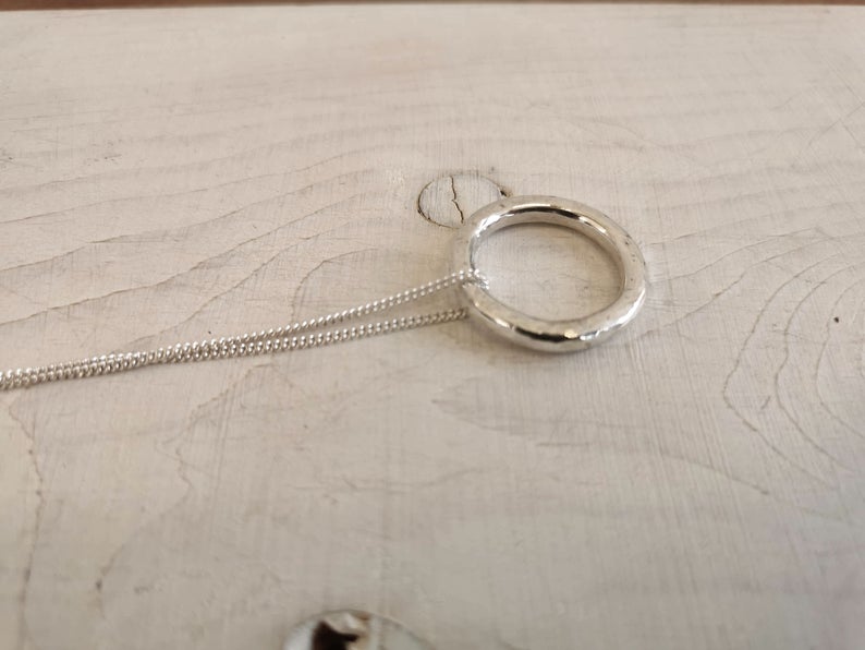 Chunky hammered Silver Necklace - Image 3