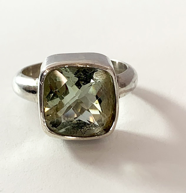 Sterling Silver & Green Quartz Statement Ring - Image 5